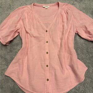 beachlunchlounge Light Pink Button-Up Blouse